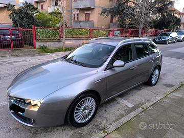 Alfa Romeo 159 sportwagon  ( con frizione nuova)