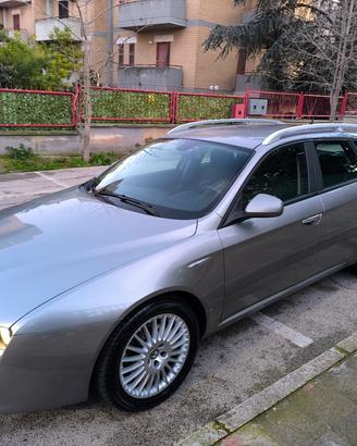Alfa Romeo 159 sportwagon  ( con frizione nuova)