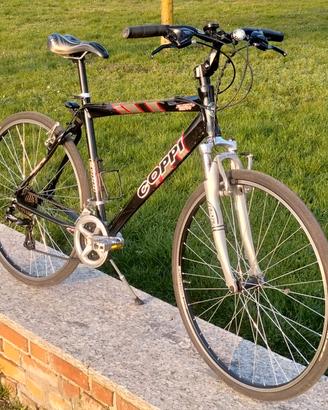 Ibrida Fausto Coppi Alluminio 28" 21V Altus