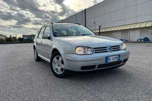 VW Golf 4