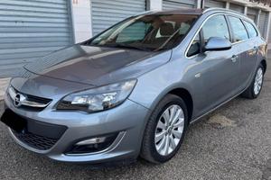 Opel Astra 1.4 Turbo 140CV Sports Tourer GPL Tech 