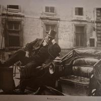 riproduzione vecchia Foto di un Brumista a Milano 