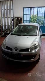 RENAULT Clio 3ª serie - 2006