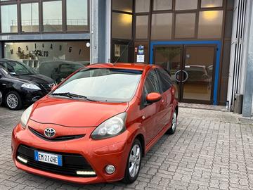 Toyota Aygo 1.0 12V VVT-i 5 porte Tobasco