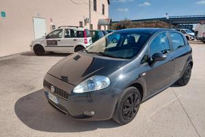 Fiat Grande Punto 1.4 77cv benzina Neopatentati 