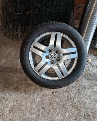 cerchi in lega Volkswagen originali da 15"