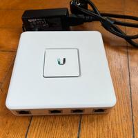 UBIQUITI UNIFI Router USG-3P