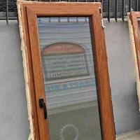 Finestra PVC marrone