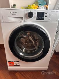 Lavatrice Hotpoint 9kg Classe A + Mobile