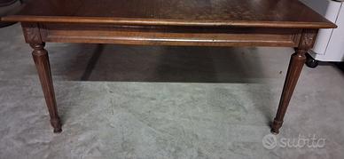 Tavolino  in legno massello