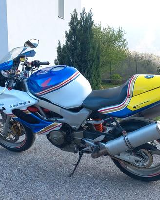 Honda VTR1000F '03 special