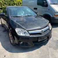 Ricambi usati per Opel Tigra 1.4 16v 2005 Z14XEP