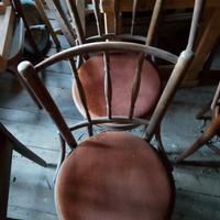 copia di sedie antiche 