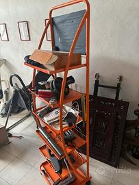Carrello espositore