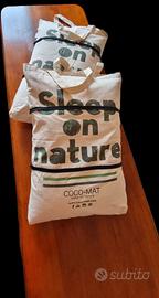 cuscini marca COCO_MAT