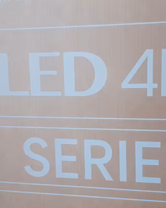 TV Hisense QLED - 55\" - 4K Ultra HD - Smart Tv