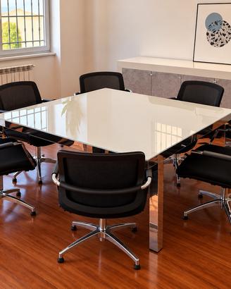 Tavolo riunioni 140x140 in vetro + 6 sedie