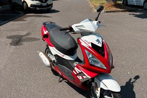 Peugeot speedfight 3 2012 50