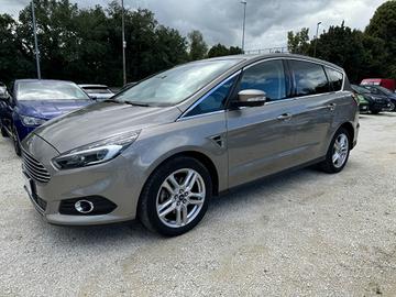 Ford S-Max 2.0 TDCi 150CV Powershift Titanium