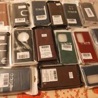 Varie custodie a libro per vari smartphone