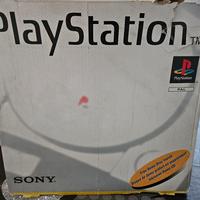 Play station one, console, cavi e scatola