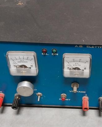 alimentatore da banco 30V 10A