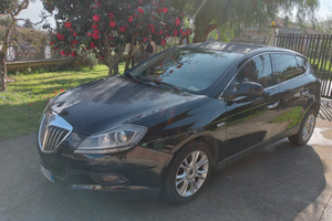 Lancia delta 1.6 M-Jet 120 cv