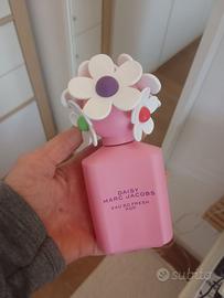Profumo Marc Jacobs Daisy eau so fresh pop