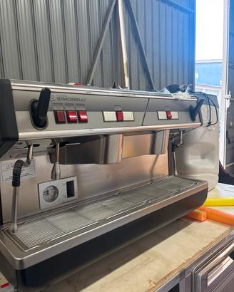 Macchina caffe Nuova Simonelli