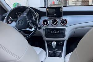 mercedes gla