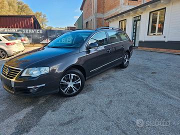 Volkswagen Passat 2.0 TDI Variant 110CV