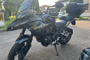 Benelli TRK 502 X - Valuto permuta con scooter 125