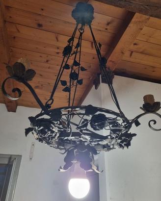 Antico Lampadario ferro battuto