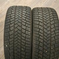 2 Pneumatici invernali Vredestein 225 40 R19 93Y