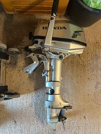 Motore fuoribordo Honda 5cv