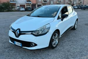 RENAULT CLIO 1.5 dci 75cv 2014