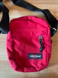 Borsa Tracolla Rossa Eastpak