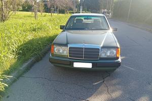 Mercedes 200E w124 del 1990