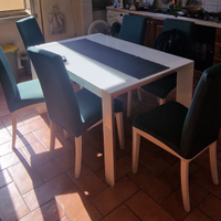 tavolo e sedie