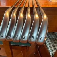 Callaway set ferry Apex 200 Ai forged