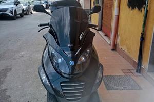 Piaggio Mp3