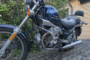 moto guzzi mevada club 750