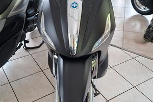 piaggio beverly anno 2020