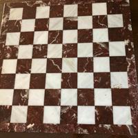 Scacchiera vintage in marmo.