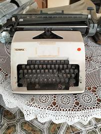 macchina da scrivere professionale Olympia vintage
