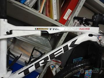 Trek supercaliber 9.8 Gen 1