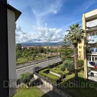 Appartamento ristrutturato con garage a Giarre