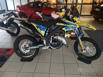 Suzuki Valenti Racing SM 50 in pronta consegna