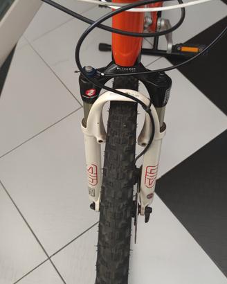 mtb ktm light carbon 