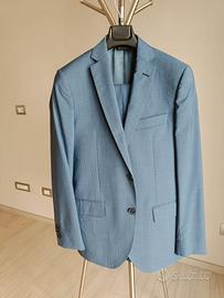Abito elegante uomo